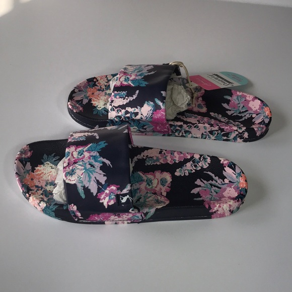 womens slippers open back